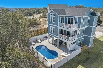 Image de The Blue Pearl: New Build, Private Pool, Rec Room, Hot Tub