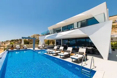 Image de Sun, Style & Serenity - 4br Luxury Villa in Kalkan with Private Entertainment