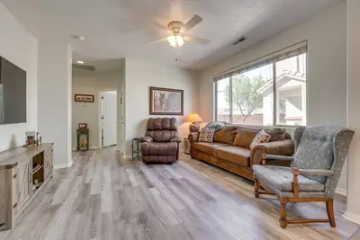 Image de Casa De Lucy | 2 Br Ground-Level Condo | Community Pool/Hot Tub & $500 Daily Activities | Sleeps 6