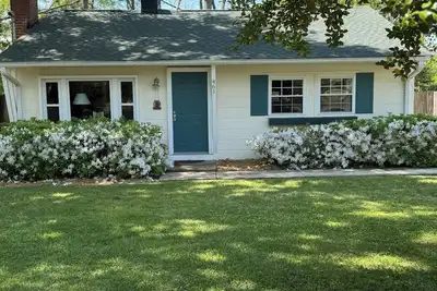 Image de Charming 2-bedroom/2 bath house near Bruce’s Field & downtown Aiken.