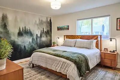 Image de The Hideaway | Sleeps 6 | 10 mins from Airport