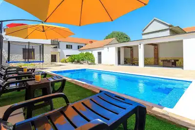Image de Marin Estate – 2 Villas, Pool, Jacuzzi & Game Room