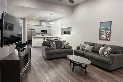 Image de Charming 2-bedroom condo