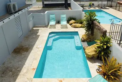 R&V Combate Beach House for 12 with Private Pool