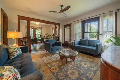 Image de Brand New! 3-Bedroom Barker House - Central Lawrence