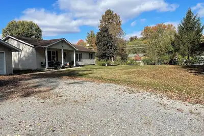 Image de Charming pet friendly 3-bedroom 2 Bath house with WiFi, Ac in fabulous Energy.