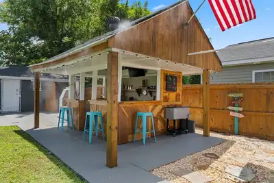 Image de Two-Home Rental in Downtown Wilmington - Perfect for Large Groups and Events