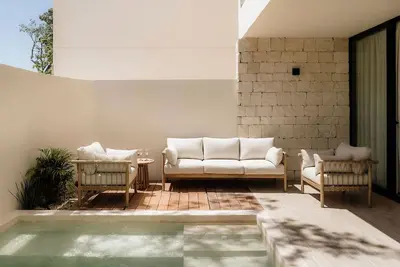 Huemac Tropical Paradise