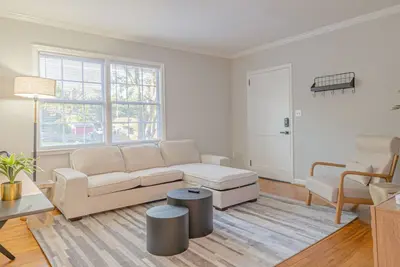 Image de MidTown Flats Suite C1