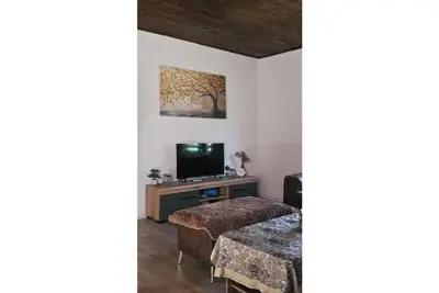 Image de River valley house