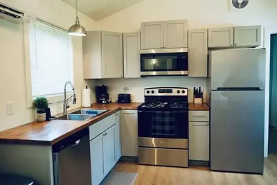 Image de The Meadows - New! Menominee River Tiny Cottage