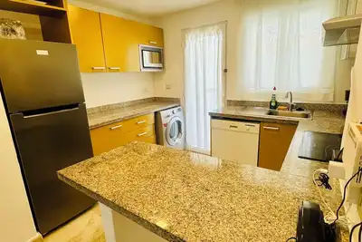 Image de Charming 2-bedroom apartment, pool view and beach access