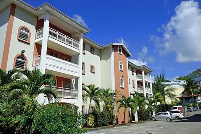 Image de Homerez - Studio Trois-Îlets, vue sur ville.