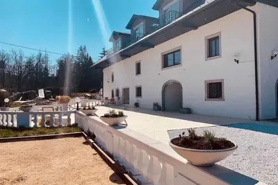 Image de Homerez - Grande villa Cercier