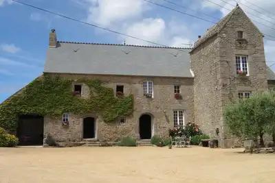 Image de Gite Dans Manoir au calme à 2km de la mer