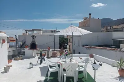 Image de Homerez - Maison charmante à Íllar avec balcon et vue sur la montagne