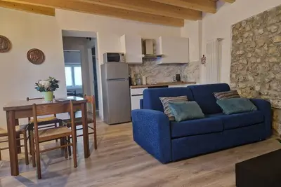 Image de Between Mountains and Lake, Apartment in old mansion from 1800 on Lake Como