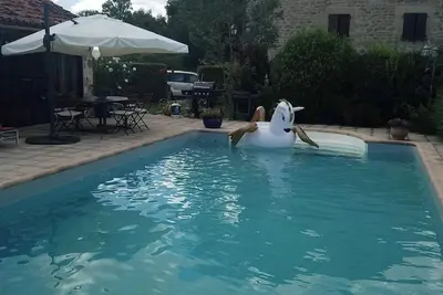 Image de Homerez - Studio Bio avec jardin.