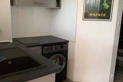 Image de Adorable T1 centre Saint Gilles Les Bains