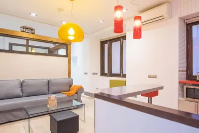 Image de El Zaguán. Near the cathedral.