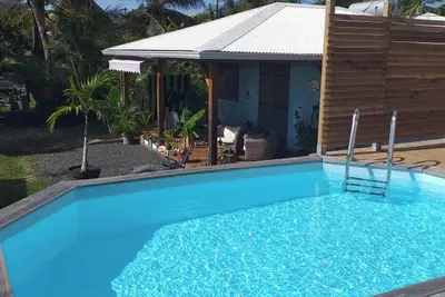 Image de Homerez - Bungalow charmant à Saint-François avec piscine