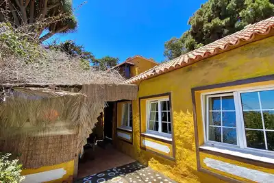 Image de Casita Mazo, 1 bedroom, living with sofabed and  kitchen bar, bathroom