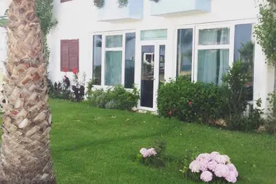 Image de Homerez - Appartement spacieux à Fnideq avec terrasse et jardin
