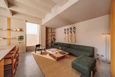 Image de |Ep| High-End Apt w/Balcony, Ac, Prime Location