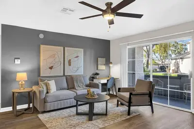 Image de Landing | Amazing 2bd, Pool, Gym