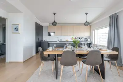 Image de Come in! `Penthouse` Centrum 3bd with own yacuzzi!