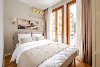 Image de Cihangir cosy apartment - 2