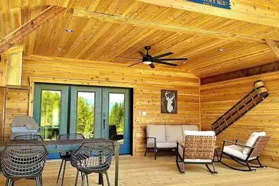 Image de Raven’S Nest *Tiny Luxury Mountain Chalet* Spectacular Indoor & Outdoor living!