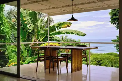 Image de Oceanview Villa Newman/ private pool, steps from the beach