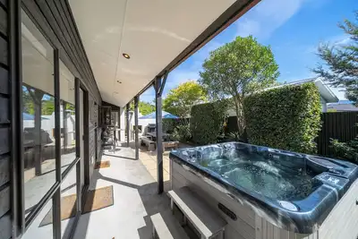 Image de Townhouse Retreat - Te Anau Getaway