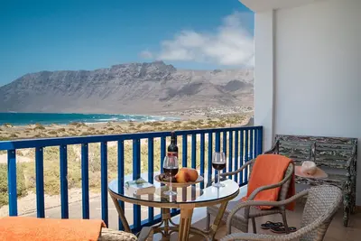 Image de Famara Views I by Escape Home