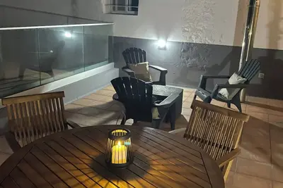 Image de Terrace bliss hot. Tub&city strolls, 5-10 m walk to restaurants and entertainment