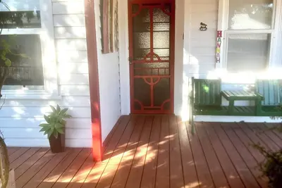 Image de Hill Cottage, comfortable pet friendly home away from home