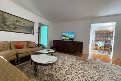 Image de Charming 2-bedroom house in Queens with WiFi and Ac