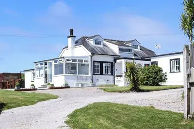 Image de 4 chambres à coucher à Aberdaron