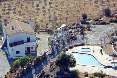 Image de Homerez - Villa à Taberno avec piscine