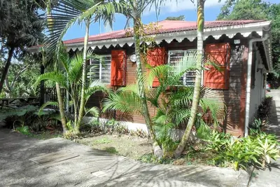 Image de Homerez - Maison charmante à Deshaies avec vue sur montagne + jardin