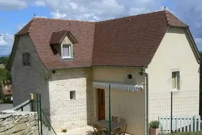 Image de Homerez - Maison familiale à Faycelles avec terrasse
