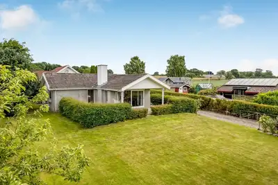 Image de \"Tolke\" - 400m from the sea by Interhome