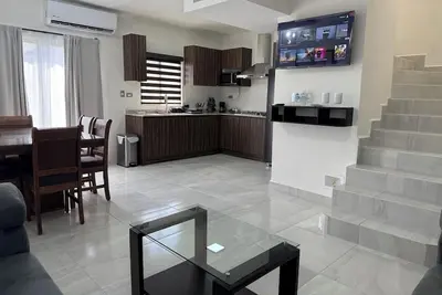 Image de House with Minisplits New in sequra zone