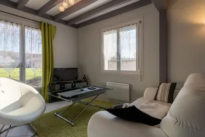 Image de Gîte lumineux au cœur des Monts de Gy
