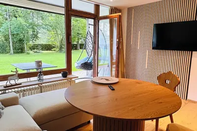 Image de Vacation apartment with mountain view and pool in the Grubhof castle park