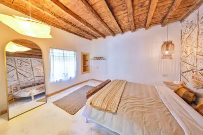 Image de 2 Bedroom Village House Concept Apartment