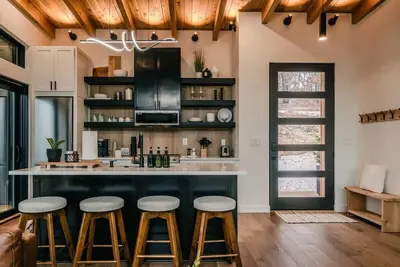 Image de Ozark Modern Retreat