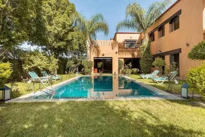 Image de Magnifique Villa avec Piscine