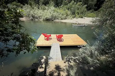 Image de Point of View~Your Riverside Russian River Resort! Seasonal Dock! HtTb/PupOK